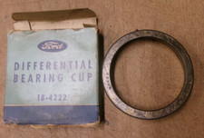 Nos 1932 1936 Ford Differential Carrier Bearing Race 22325 18-4222 Original Oem