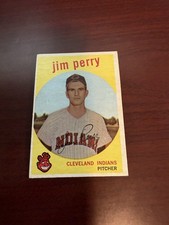 1959 Topps #542 Jim Perry Rookie Card. EX. rookie card picture