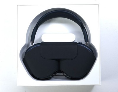 AirPods Max 1 USB-C Midnight Noise Cancelling Headphones