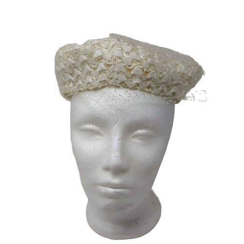 Ladies Ivory Raffia and Velvet Ribbon Hat with netting Sz 22  display picture 1