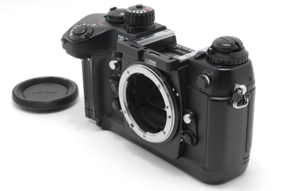 LEER [Excelente+5 TODO FUNCIONA] Cuerpo de cámara fotográfica Nikon F4 SLR 35 mm solo de JAPÓN #3124 Foto 3 de 4