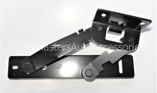 LEER 700 / 550 series tonneau cover Driver side front 4 bar hinge # 78092