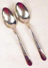 2 Priscilla Silverplate Teaspoons Rogers International 1941 Lady Ann Teaspoon