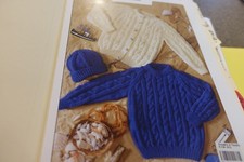 Plymouth Knitting Pattern EN12 Encore Worsted Cabled Sweater Cardigan Hat 20-30"