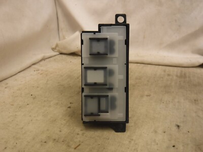 17 18 19 20 21 22 23 Cadillac XTS Hazard Warning Control Assy 23509080 TNG52