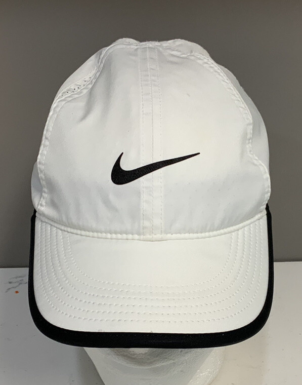 ladies white nike cap