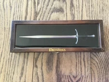 Lord of the Rings: Swords of Middle-Earth Miniature Reproductions: GLAMDRING