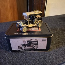 1/43 Ertl Harley Davidson 1913 Ford Model T Van Dime Bank in Metal Tin