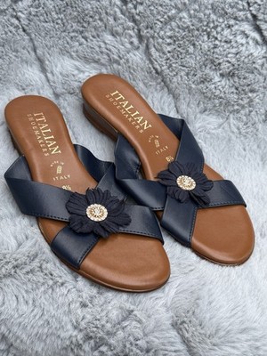 Italian Shoemakers Navy Crossband Slide Sandals Floral Jewel Women's 8.5  Italy