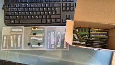 94x 8GB (752GB) DDR4 Arbeitsspeicher/ Ram Samsung, SK Hynix