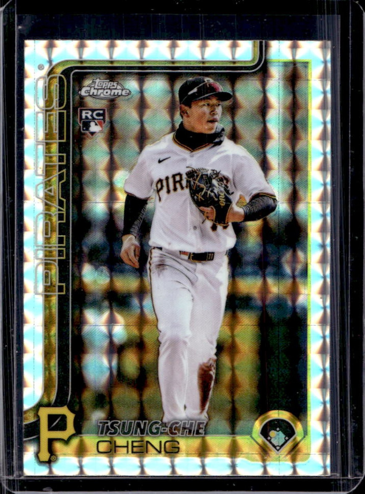 2025 Topps Chrome Update Tsung-Che Cheng RC Geometric Refractor #USC74 Pirates