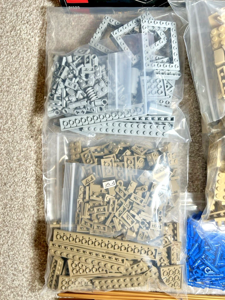 LEGO Ideas 21323 Grand Piano, photo 4 of 5