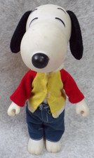 SNOOPY PEANUTS DOG VINTAGE HARD HOLLOW PLASTI...