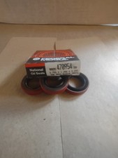 470954 National oil seal .750 x 1.250 x .250 Lot of 3 pc.s