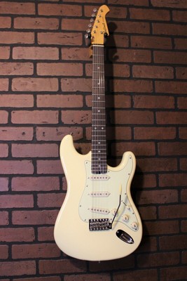 Aria Pro II STG-62