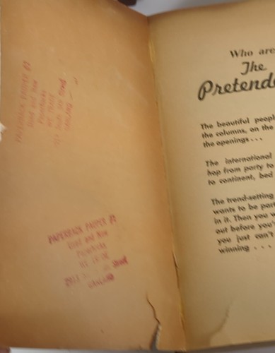 The Pretenders By Gwen Davis 1st Signet Print April 1970 Paperback - Picture 5 of 5