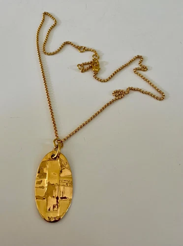 New Robert Morris Gold Plate Oval  Pendant Adjustable Necklace
