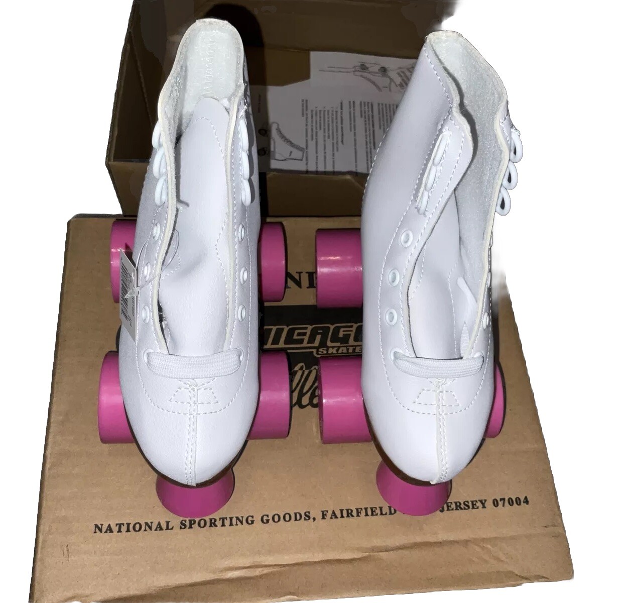 Girl Classic Roller Skates Wh Sz J10 W/ Pink Wheels Rink Qua