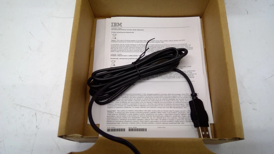 IBM Model MO28UO 3-Button USB Optical Scroll Wheel Mouse Black/Red P/N 01LK260 - Image 4 of 4