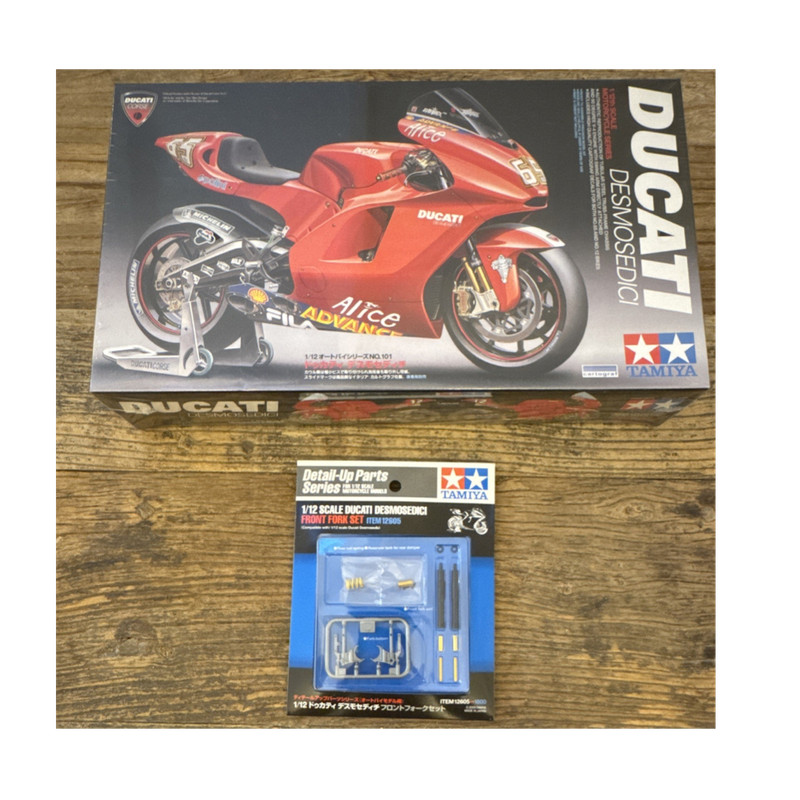 Tamiya 1:12 Ducati Desmosedici MotoGP Racer Model Kit Front Fork Set 14101 12605