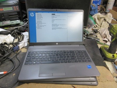 hp 250 G8 Core i5 1135G7 2.4GHz/8GB/128GB(SSD)/15.6W/FHD(1920x1080