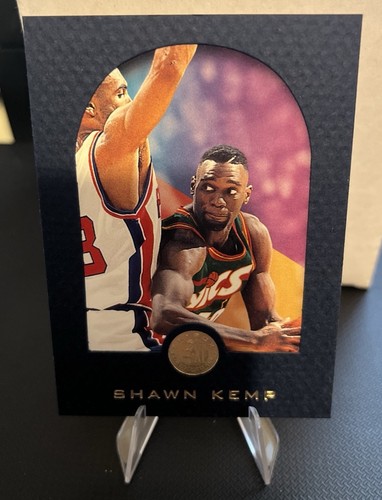 Shawn Kemp [Blue] #76 1995 Skybox E-XL card