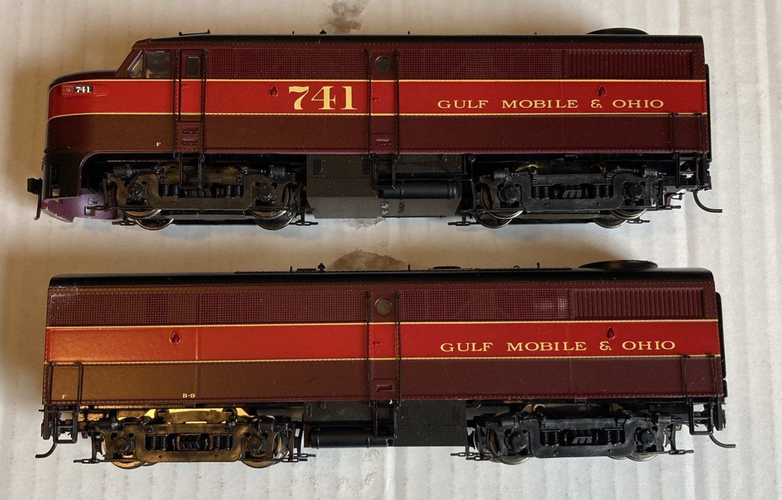 Proto 2000 HO Scale Diesel FA 1 & FB1 Both Powered GM&O thumbnail 2