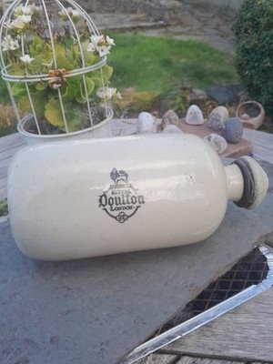 VINTAGE ROYAL DOULTON STONE WARE HOTWATER BOTTLE/ BED WARMER