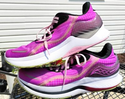 Size 11 - Women s Saucony Endorphin Shift 2    S10689-30