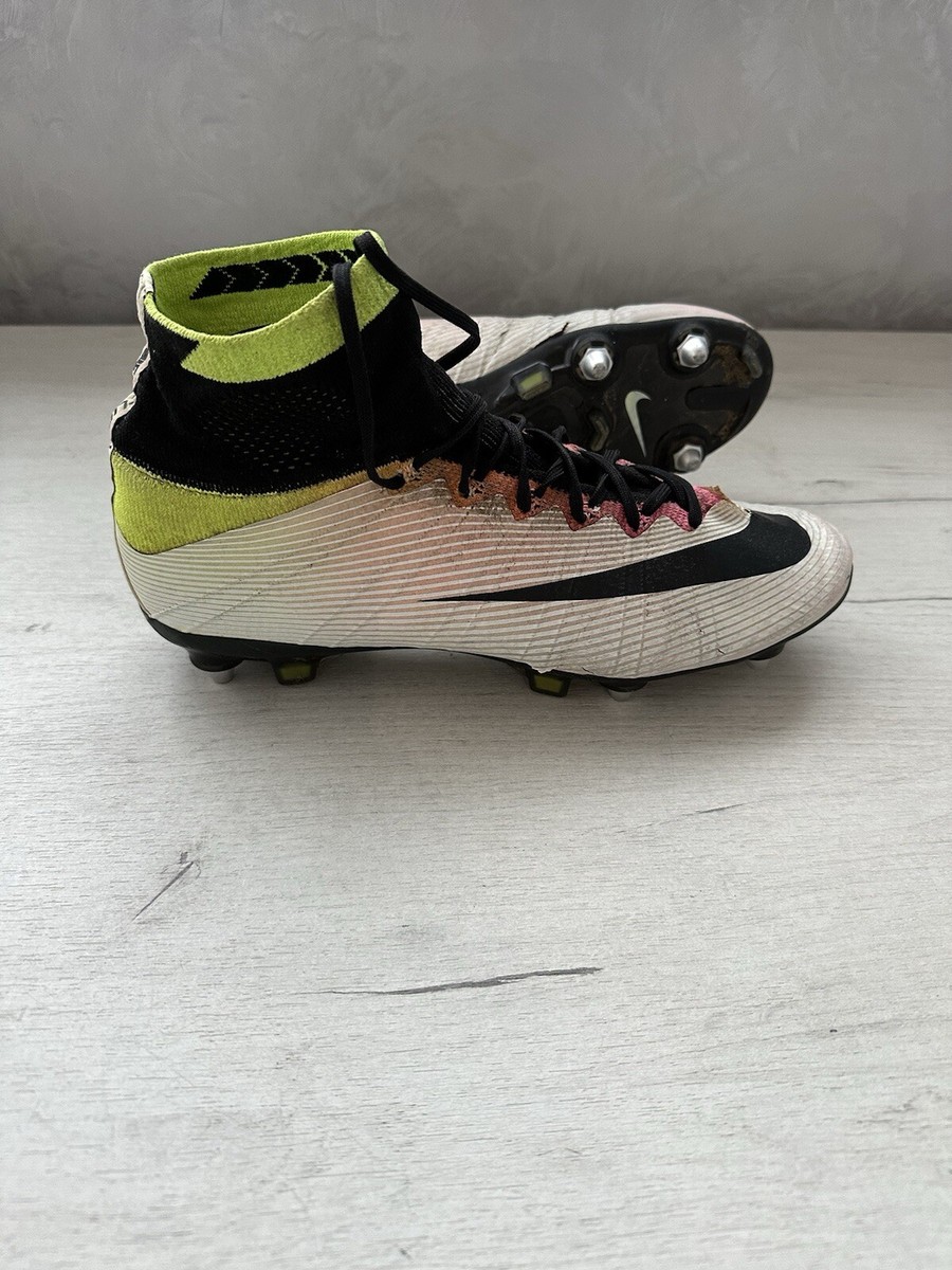 Nike Mercurial Superfly Radiant Reveal Elite Football Cleats