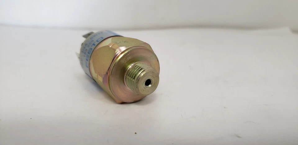 Interruptor de pressão FESTO PEV-1/4A-SW27, 250V AC/DC, P=1...10 bar, 15...145PSI, NNB - Imagem 4 de 4