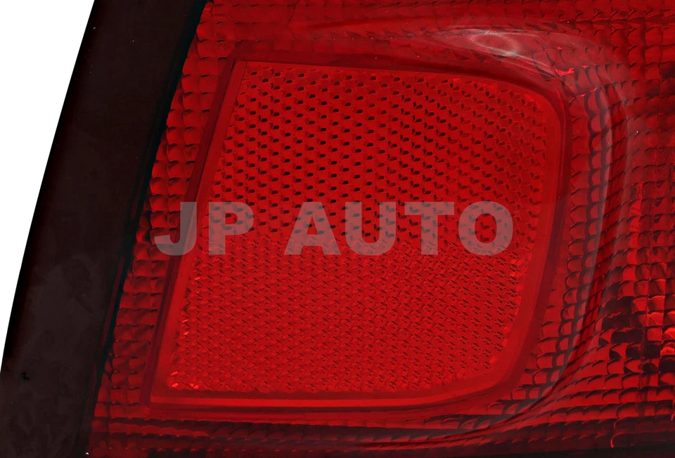 For 2000-2003 Nissan Sentra Tail Light Set Driver and Passenger Side - Image 4 of 4