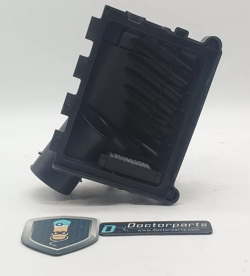 Chevrolet Spark 2016-2020 Genuine GM Air Cleaner Assembly 42495077 - Image 4 of 4