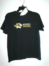 Missouri Tigers Youth Medium  Crew Neck T-Shirt, Two Feet Ahead