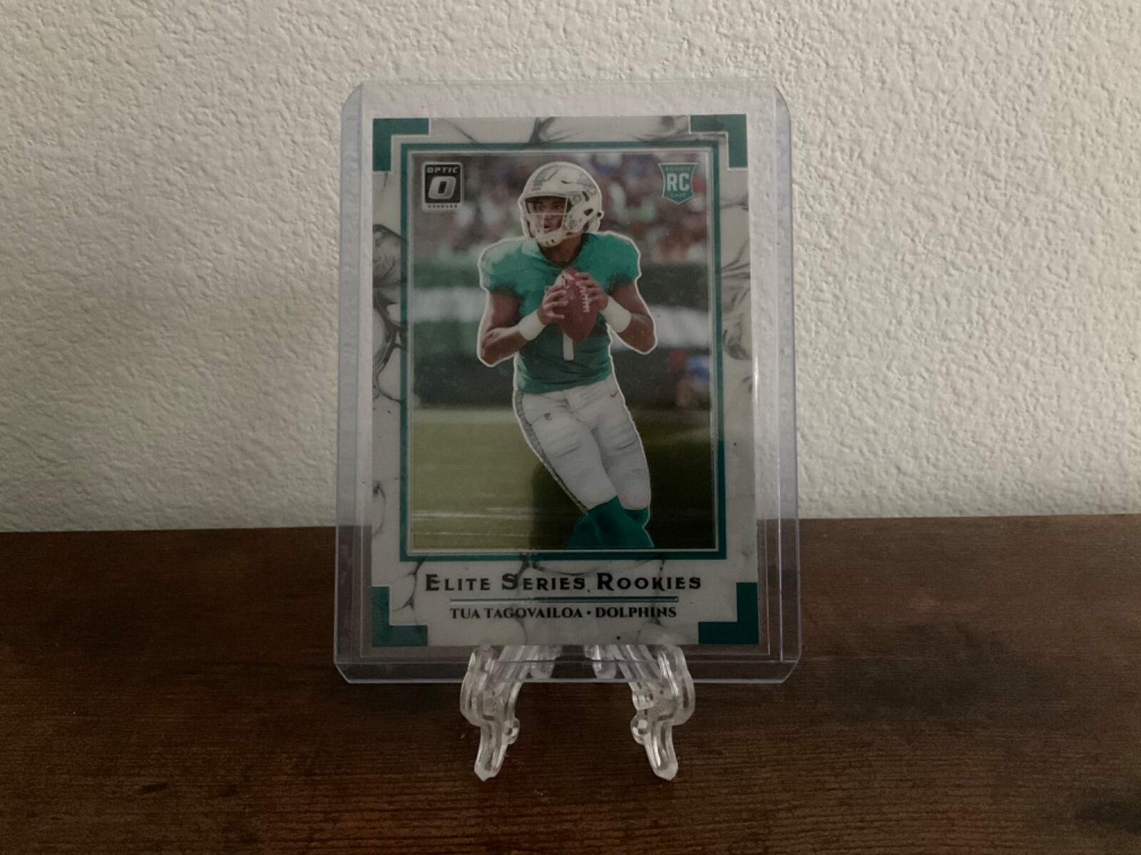 2020 Panini Donruss Optic Rookie Elite Series Tua Tagovailoa #ESR-TT