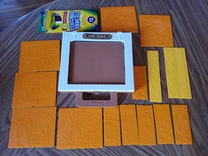 Tomy Pony Plates Set with 14 Double Sided Plates Vintage Crayon Rubbing