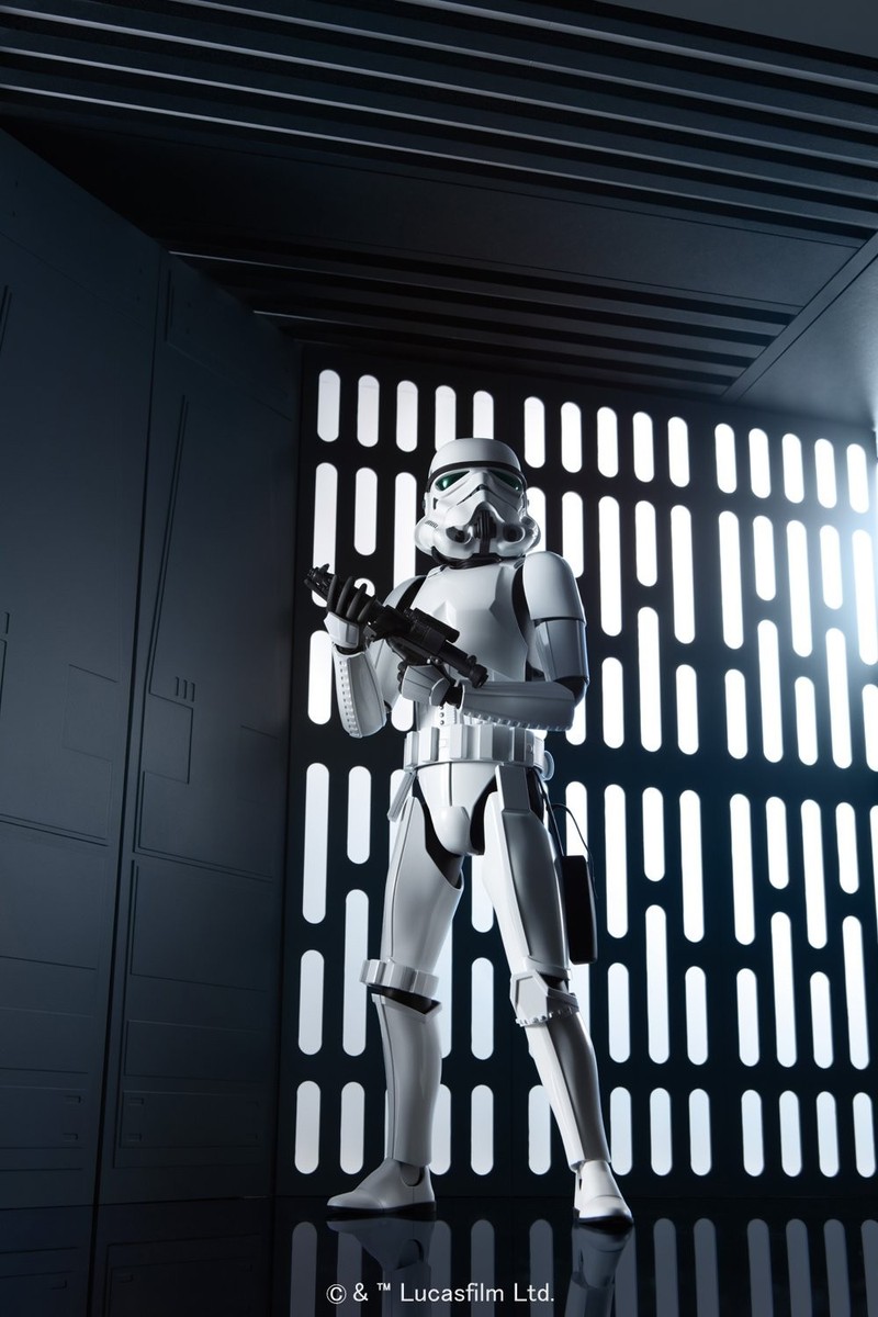 Bandai 1/6 Star Wars Stormtrooper Plastic Model Kit 2333773 for