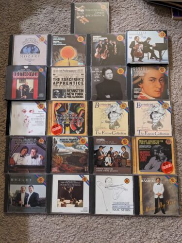 Lot de 21 CD classiques CBS Masterworks Bernstein Beethoven Strauss Stern Acardo - Photo 1 sur 6