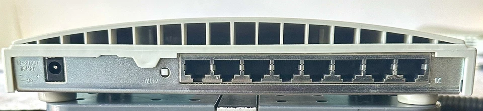 3Com OfficeConnect Hub 8/TPO 3C16700 8-Ports Network External Hub w/ AC Power - Image 4 of 4