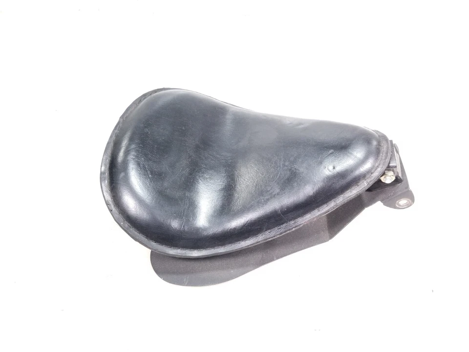 2005 Harley Sportster XL1200 883 Aftermarket Front Seat Solo - Image 3 of 4