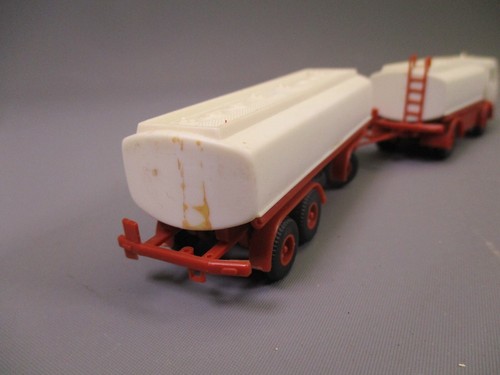 LQ754 HERPA ?? Train Ho 1/87 1:87 Camion citerne Mercedes Benz avec remorque - Imagen 5 de 9