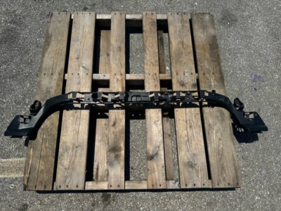 17-19 JAGUAR XE REAR BUMPER CENTER MOUNT SUPPORT BRACKET OEM GX7317E855AD