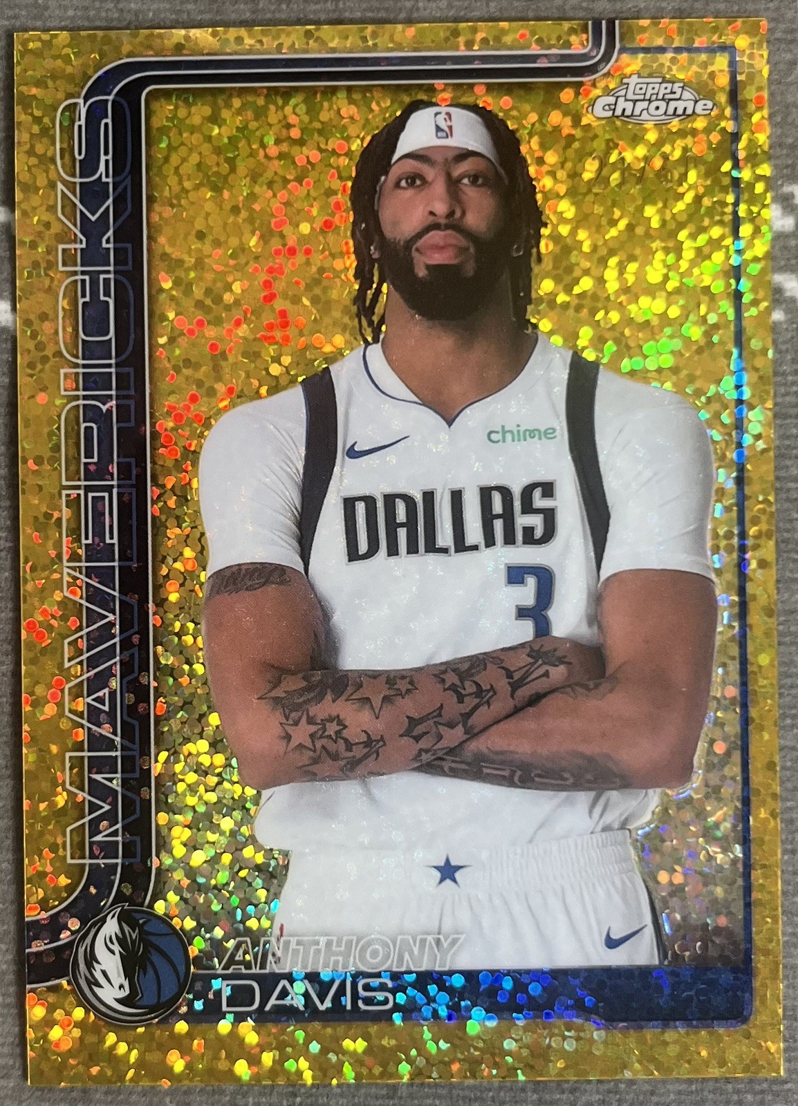 2025-26 Topps Chrome Anthony Davis Image Variation Gold Speckle #/50 #96