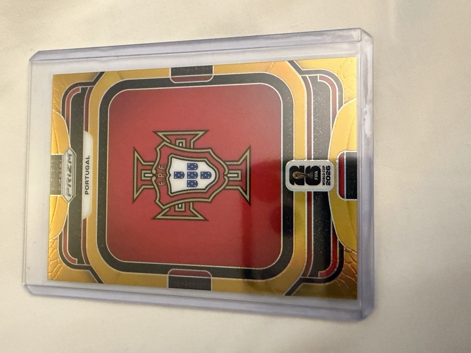 2026 FIFA World Cup Prizm Team Badge Portugal Gold /10  view 3