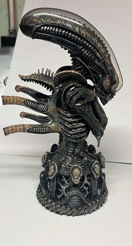 Alien Special Edition Mini Bust by Palisades  #13/5000