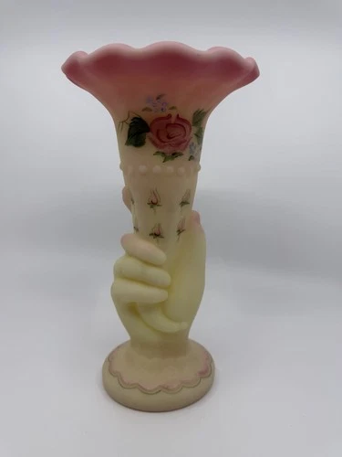 Vtg Fenton Art Glass Hand Painted Burmese Hand Vase 2001 Artist Signed Glows
