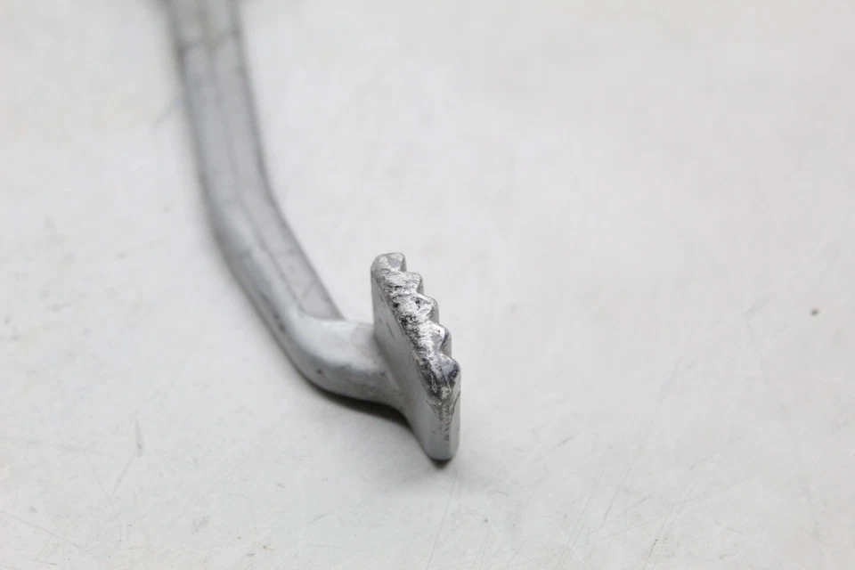 Kawasaki Concours 1000 2001 OEM juego trasero derecho pedal de freno Foto 4 de 4