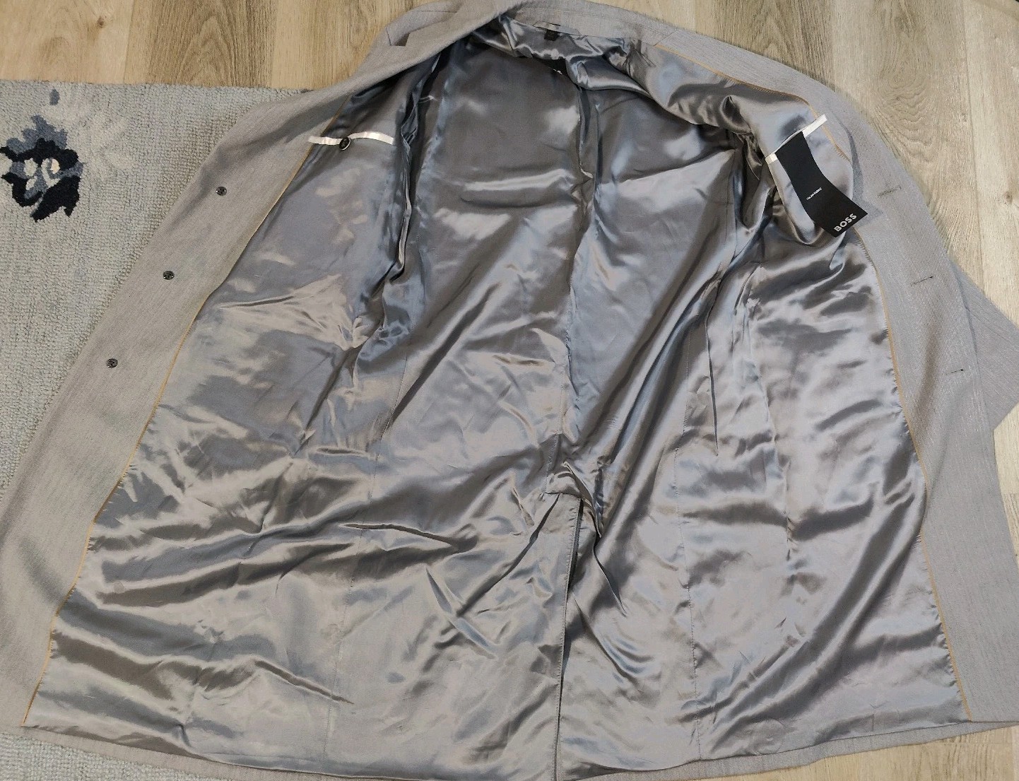 Hugo Boss Mens Light Gray 100% Wool Overcoat Topcoat Size 40R thumbnail 3