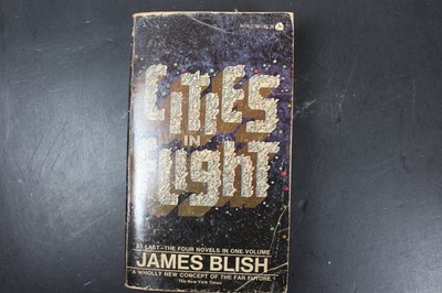 Cities in Flight James Blish 1970 Seventh Printing Sci-Fi Omnibus Avon Books PB