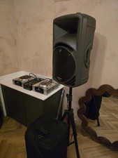 DJ / PA setup ( Denon CDJs, Nuo2 scratch mixer and Mackie SRM active speakers)